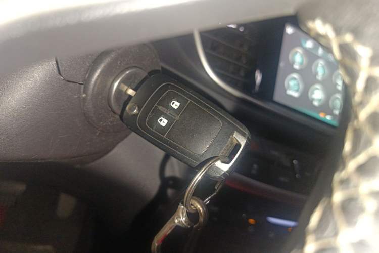 Used Buick Excelle GX 2019 18T Automatic Connected Elite Model China V Standard Vehicle Key