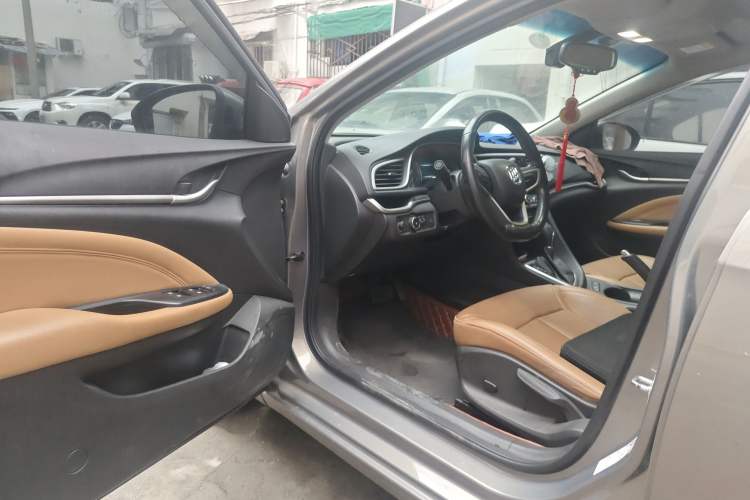 Used Buick Excelle GX 2019 18T Automatic Connected Flagship Version China V Standard Driver Seat