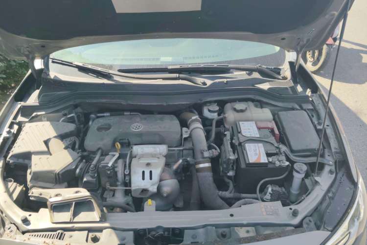 Used Buick Excelle GX 2019 18T Automatic Connected Flagship Version China V Standard Engine Bay