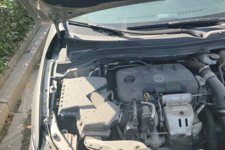 Used Buick Excelle GX 2019 18T Automatic Connected Flagship Version China V Standard Engine Bay Right