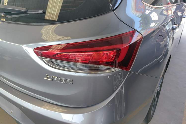 Used Buick Excelle GX 2019 18T Automatic Connected Flagship Version China VI Standard Exterior 3