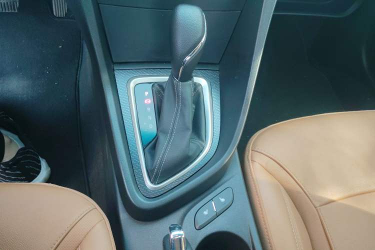 Used Buick Excelle GX 2019 18T Automatic Connected Flagship Version China V Standard Gear Lever