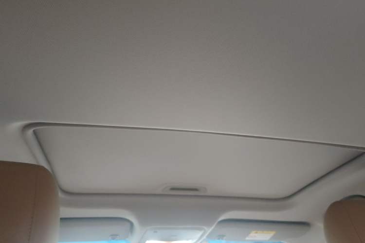 Used Buick Excelle GX 2019 18T Automatic Connected Flagship Version China V Standard Headliner