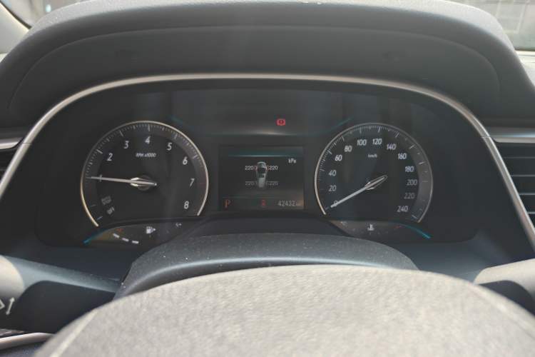 Used Buick Excelle GX 2019 18T Automatic Connected Elite Model China V Standard Instrument Cluster