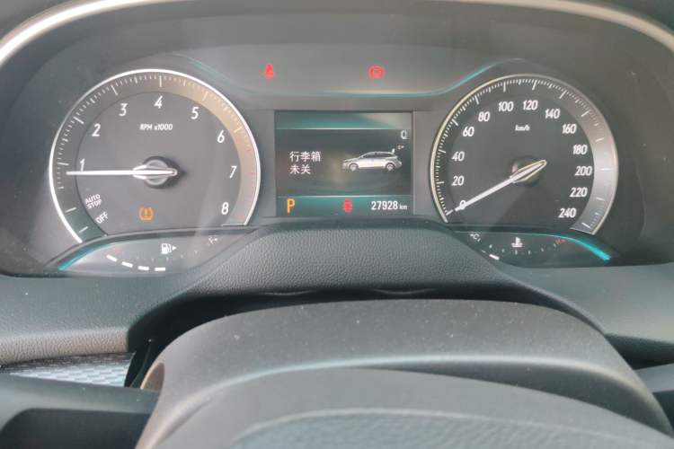 Used Buick Excelle GX 2019 18T Automatic Connected Flagship Version China V Standard Odometer Close Up