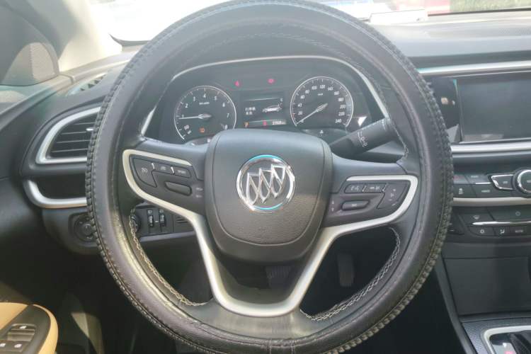 Used Buick Excelle GX 2019 18T Automatic Connected Flagship Version China V Standard Steering Wheel