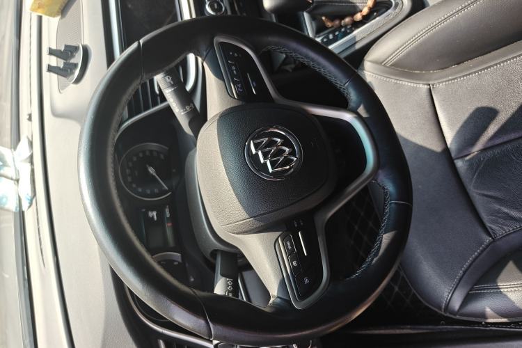 Used Buick Excelle GX 2019 18T Automatic Connected Elite Model China V Standard Steering Wheel