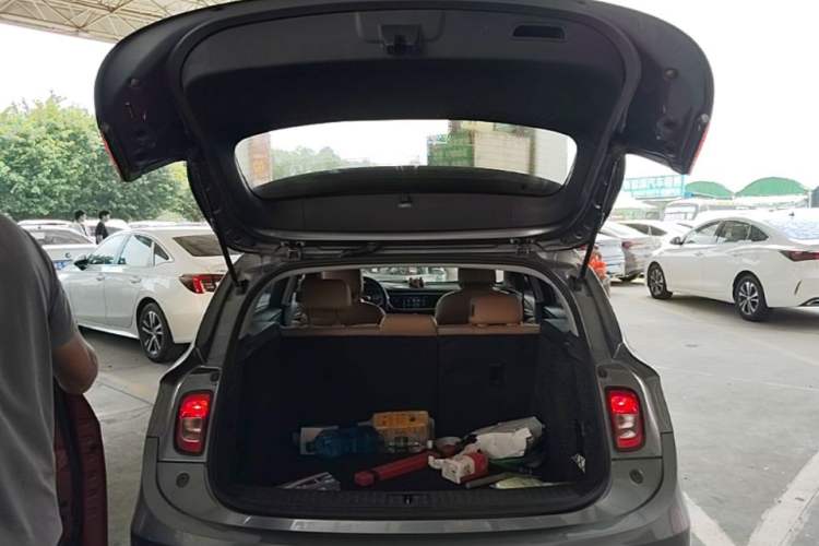 Used Buick Excelle GX 2019 18T Automatic Connected Flagship Version China VI Standard Trunk
