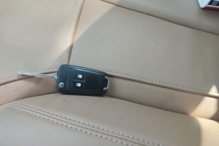 Used Buick Excelle GX 2019 18T Automatic Connected Flagship Version China V Standard Vehicle Key