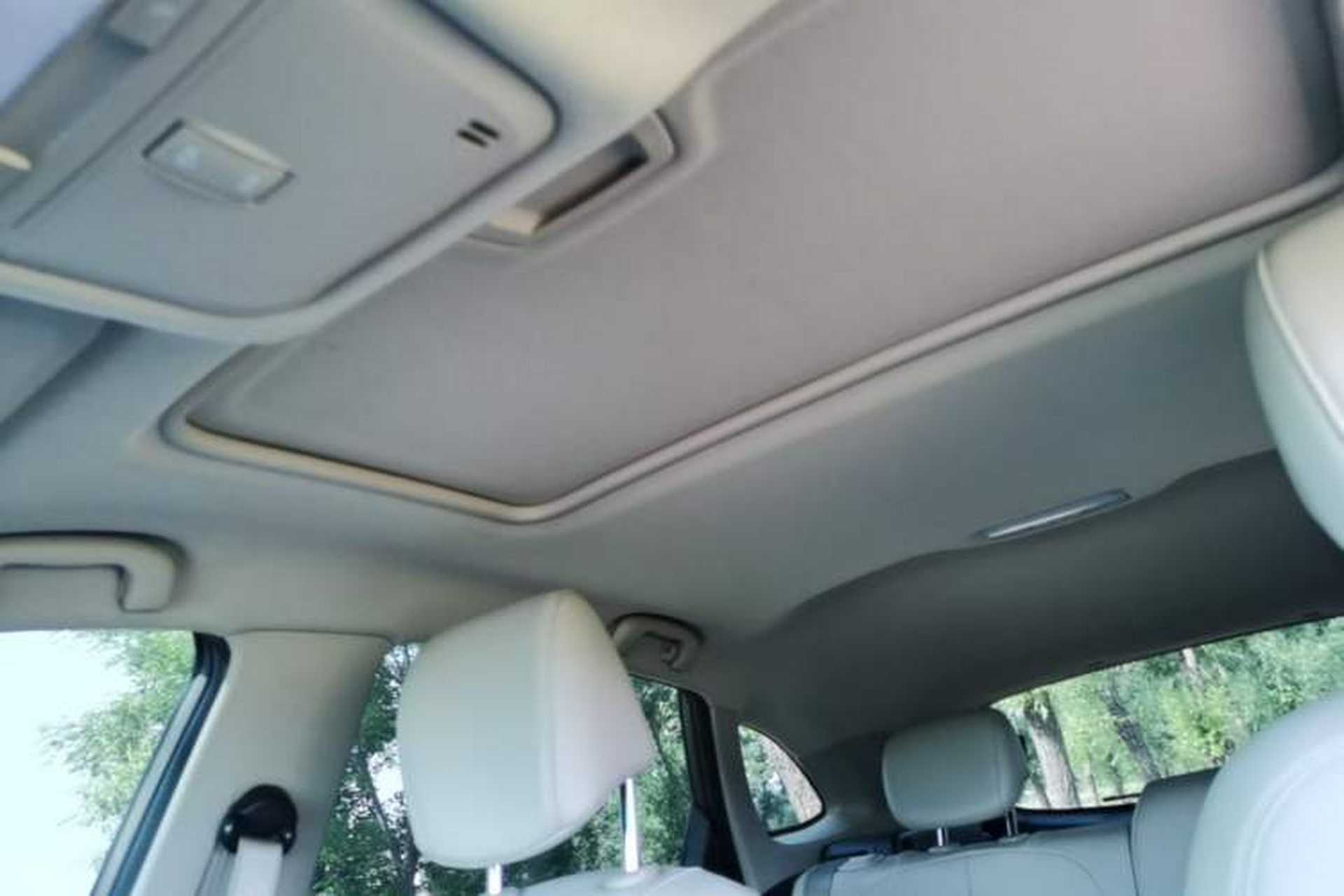 Used Buick Excelle GX 2019 15T Dual-Clutch Connected Elite Model China VI Headliner