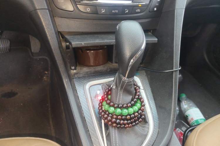 Used Buick Excelle GX 2019 18T Automatic Connected Flagship Version China V Standard Gear Lever