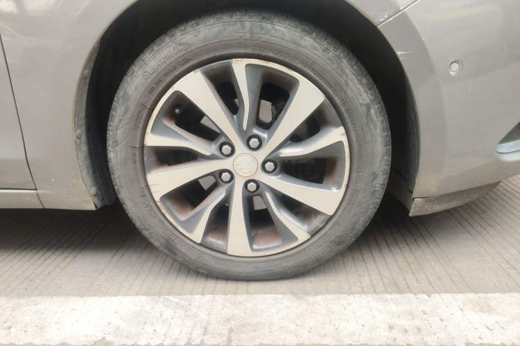 Used Buick Excelle GX 2019 18T Automatic Connected Flagship Version China V Standard Right Front Wheel Hub