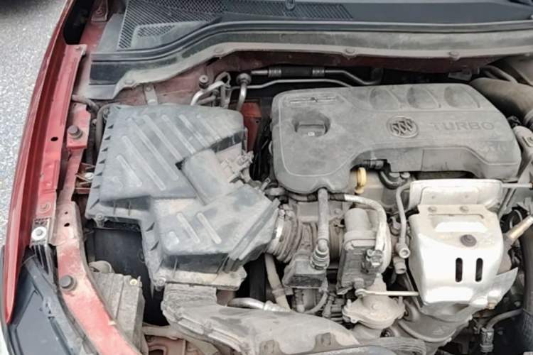 Used Buick Excelle GX 2019 18T Automatic Connected Flagship Version China VI Standard Engine Bay Right
