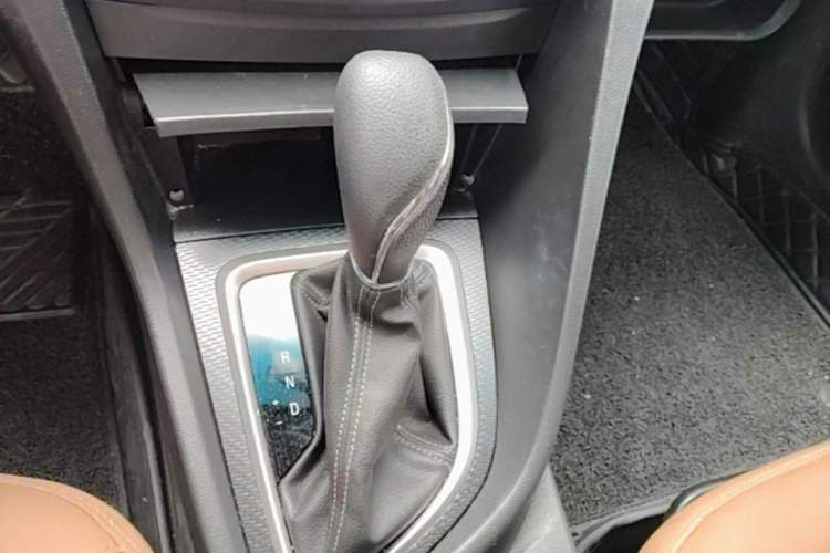 Used Buick Excelle GX 2019 18T Automatic Connected Flagship Version China VI Standard Gear Lever