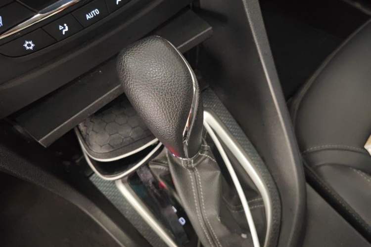 Used Buick Excelle GX 2019 18T Automatic Connected Elite Model China V Standard Gear Lever