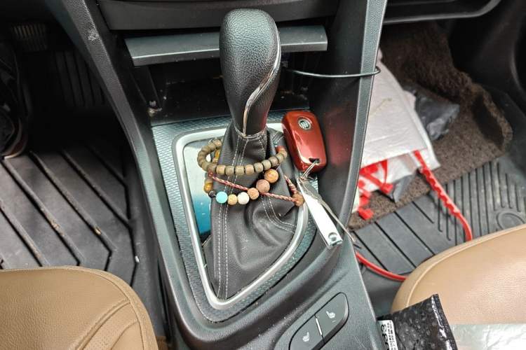 Used Buick Excelle GX 2019 18T Automatic Connected Flagship Version China VI Standard Gear Lever