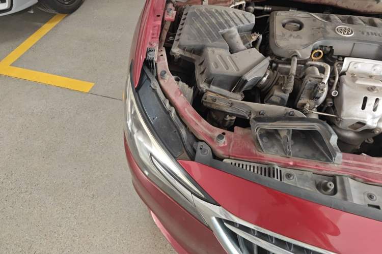 Used Buick Excelle GX 2019 18T Automatic Connected Elite Model China V Standard Right Front Headlight