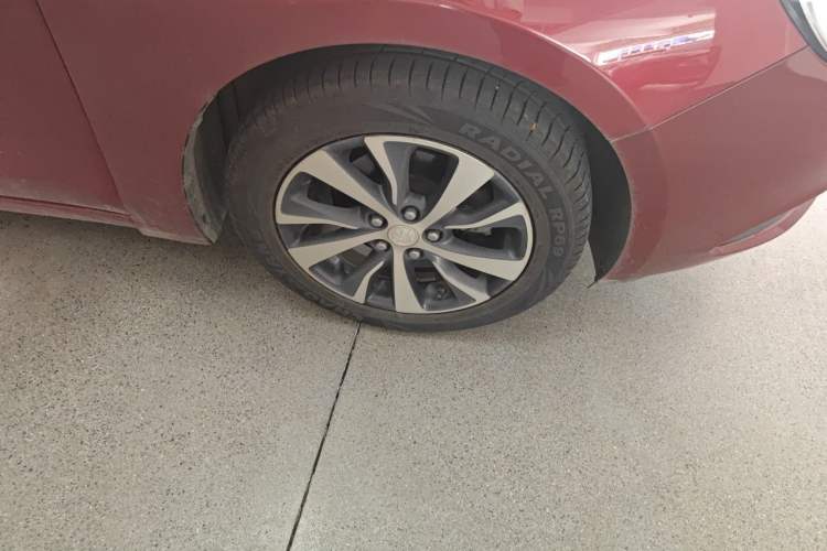 Used Buick Excelle GX 2019 18T Automatic Connected Elite Model China V Standard Right Front Wheel Hub