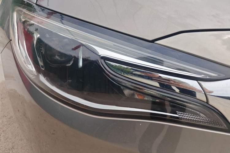 Used Buick Excelle GX 2019 18T Automatic Connected Elite Model China V Standard Right Front Headlight