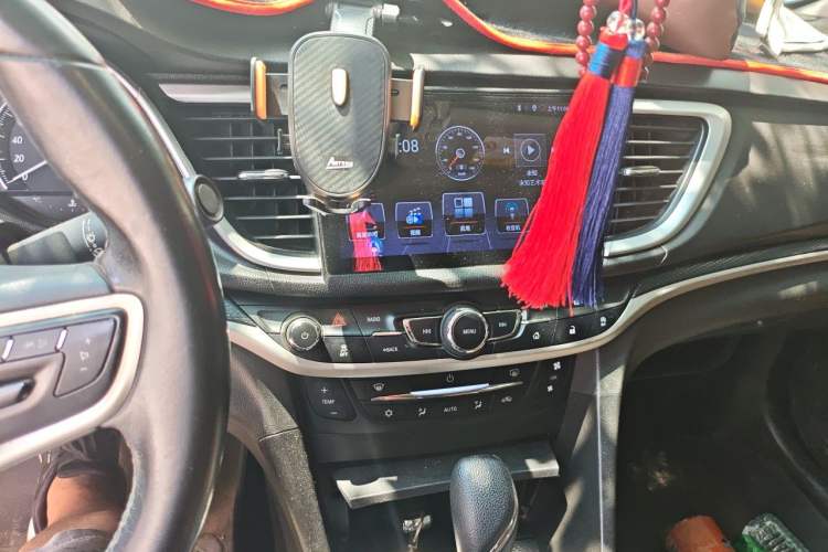 Used Buick Excelle GX 2019 18T Automatic Connected Flagship Version China VI Standard Audio And AC Panel