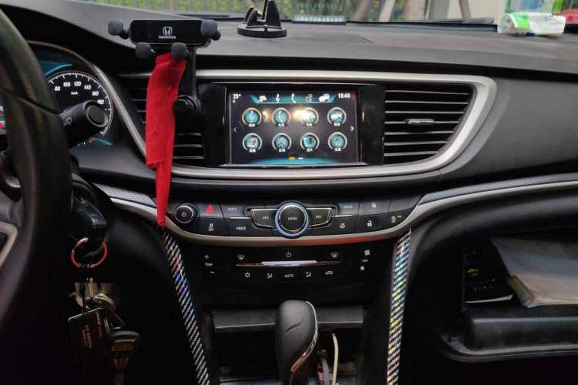 Used Buick Excelle GX 2019 18T Automatic Connected Elite Model China V Standard Audio And AC Panel