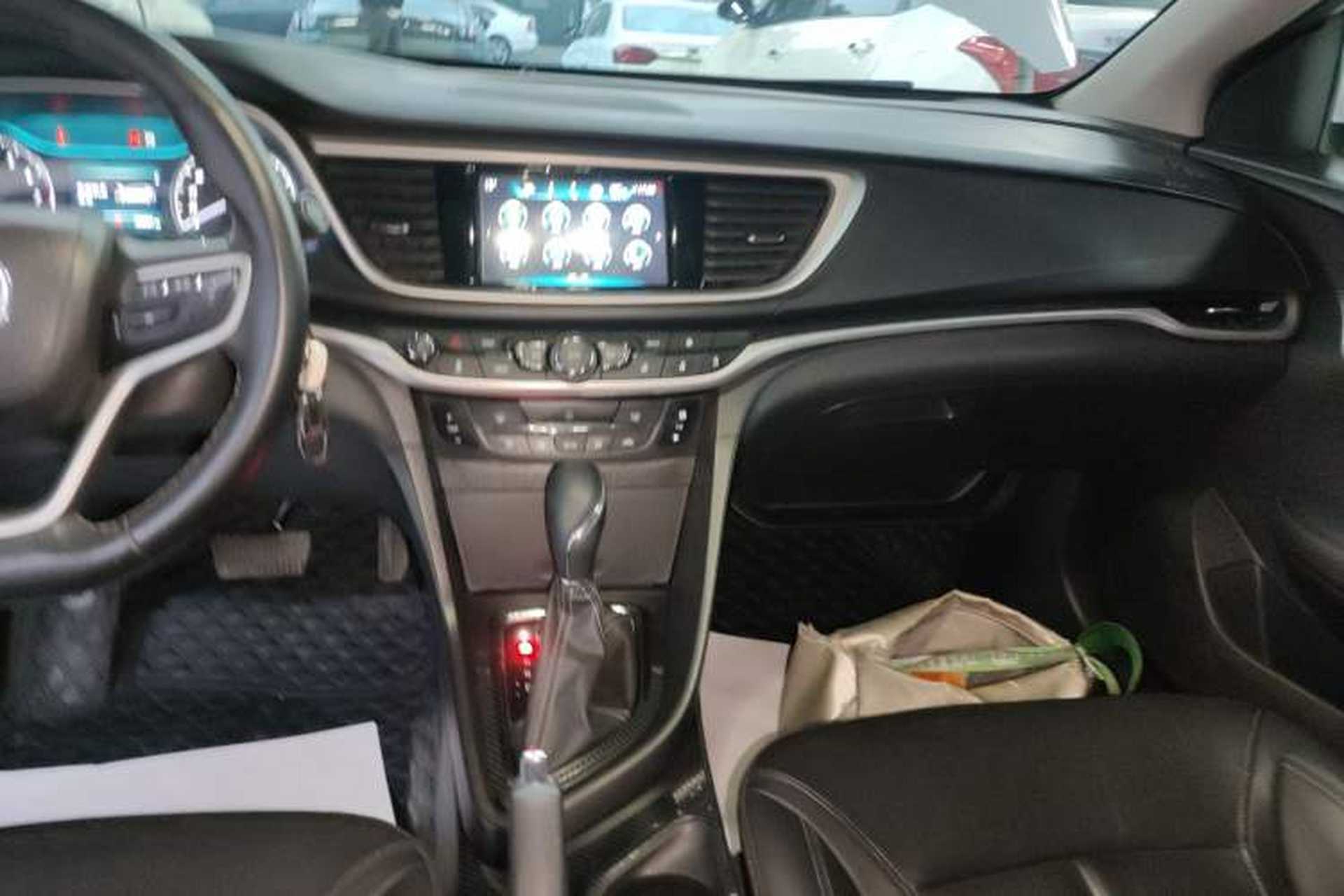 Used Buick Excelle GX 2019 18T Automatic Connected Elite Model China VI Standard Audio And AC Panel