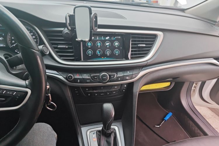 Used Buick Excelle GX 2019 18T Automatic Connected Elite Model China VI Standard Audio And AC Panel