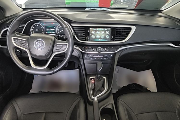 Used Buick Excelle GX 2019 18T Automatic Connected Elite Model China VI Standard Center Console