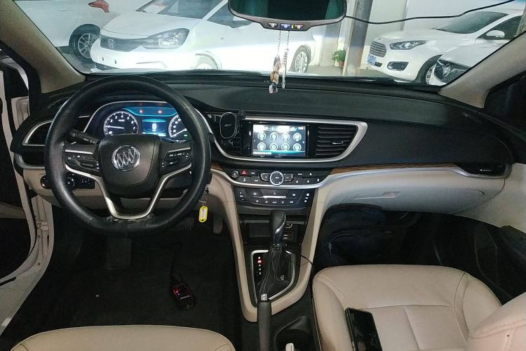 Used Buick Excelle GX 2019 15T Dual-Clutch Connected Elite Version China V Standard Center Console