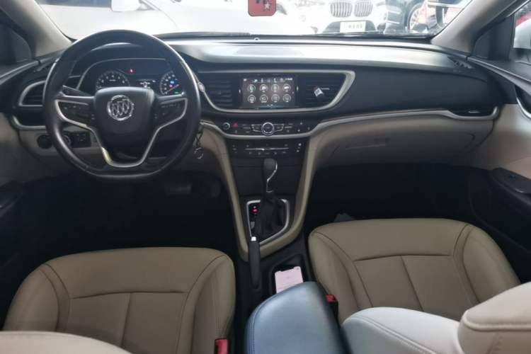 Used Buick Excelle GX 2019 15T Dual-Clutch Connected Elite Version China V Standard Center Console