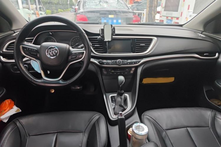 Used Buick Excelle GX 2019 18T Automatic Connected Elite Model China VI Standard Center Console