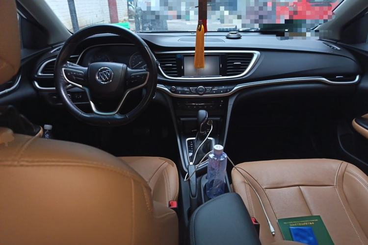Used Buick Excelle GX 2019 18T Automatic Connected Flagship Version China VI Standard Center Console