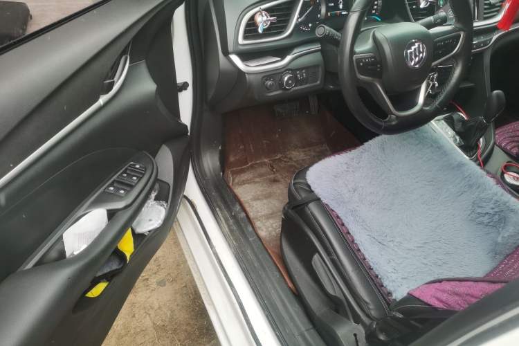 Used Buick Excelle GX 2019 18T Automatic Connected Elite Model China VI Standard Driver Seat