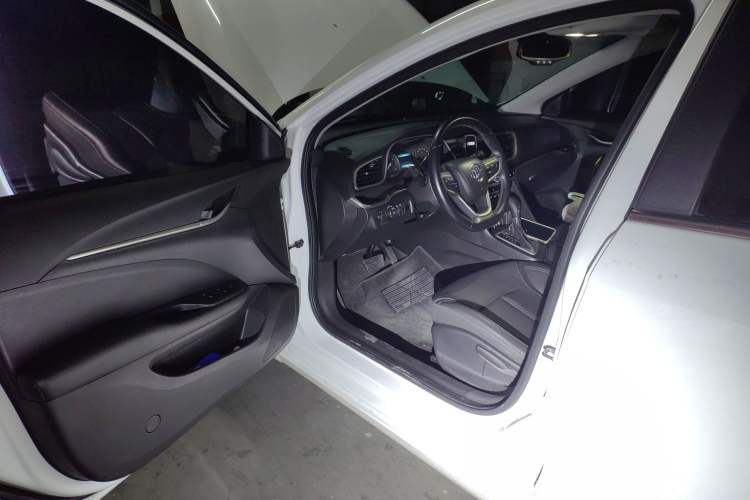 Used Buick Excelle GX 2019 18T Automatic Connected Elite Model China VI Standard Driver Seat