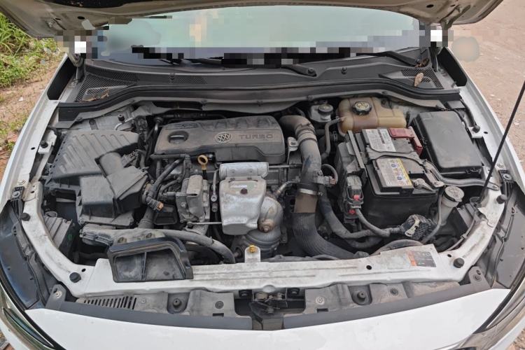 Used Buick Excelle GX 2019 18T Automatic Connected Elite Model China VI Standard Engine Bay