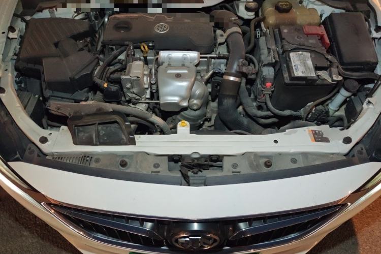 Used Buick Excelle GX 2019 18T Automatic Connected Flagship Version China VI Standard Engine Bay