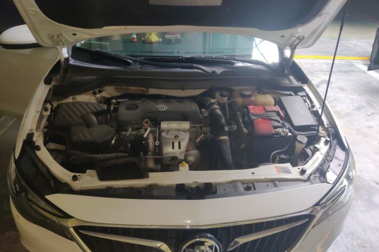 Used Buick Excelle GX 2019 18T Automatic Connected Flagship Version China VI Standard Engine Bay