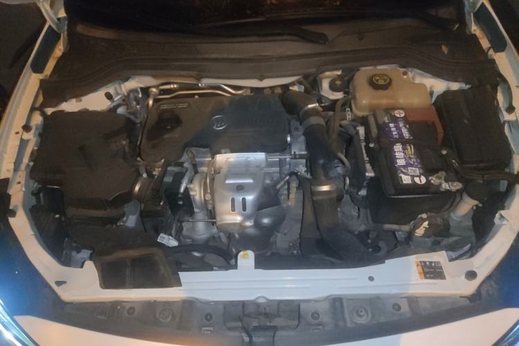 Used Buick Excelle GX 2019 18T Automatic Connected Elite Model China V Standard Engine Bay