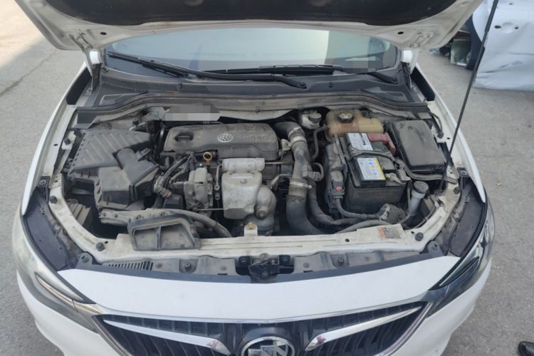 Used Buick Excelle GX 2019 18T Automatic Connected Flagship Version China VI Standard Engine Bay