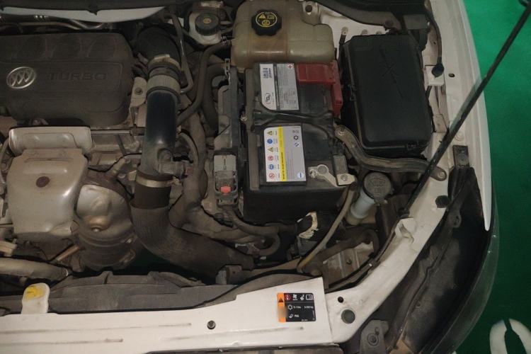Used Buick Excelle GX 2019 18T Automatic Connected Elite Model China VI Standard Engine Bay Left