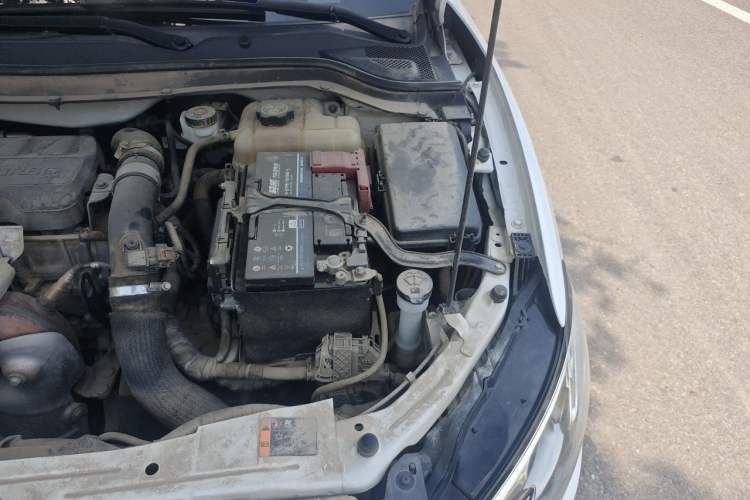 Used Buick Excelle GX 2019 18T Automatic Connected Elite Model China V Standard Engine Bay Left