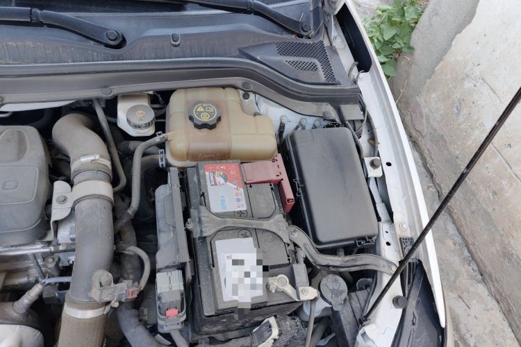 Used Buick Excelle GX 2019 18T Automatic Connected Elite Model China VI Standard Engine Bay Left