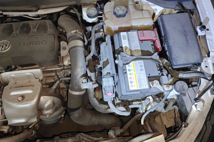 Used Buick Excelle GX 2019 18T Automatic Connected Flagship Version China VI Standard Engine Bay Left
