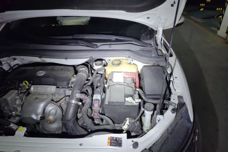 Used Buick Excelle GX 2019 18T Automatic Connected Elite Model China VI Standard Engine Bay Left