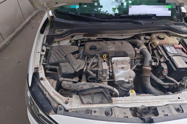 Used Buick Excelle GX 2019 18T Automatic Connected Elite Model China VI Standard Engine Bay Right