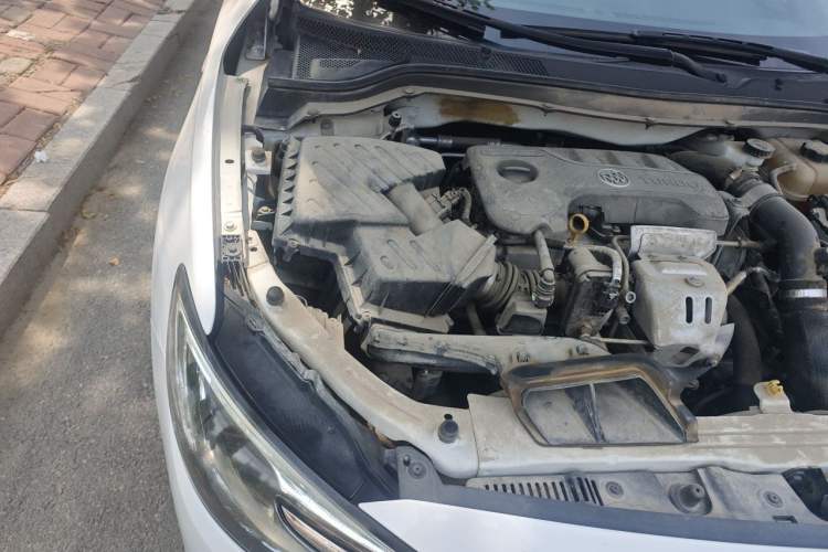 Used Buick Excelle GX 2019 18T Automatic Connected Elite Model China V Standard Engine Bay Right