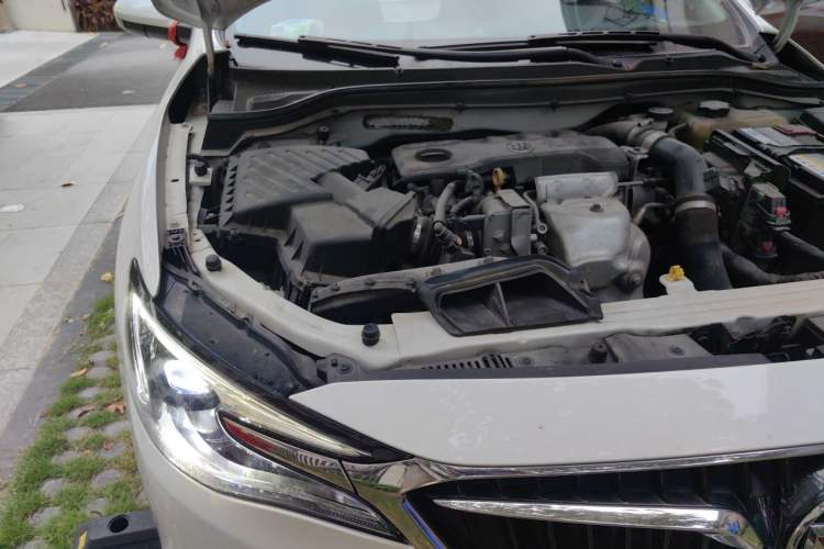 Used Buick Excelle GX 2019 18T Automatic Connected Elite Model China V Standard Engine Bay Right