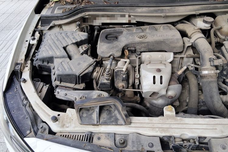 Used Buick Excelle GX 2019 18T Automatic Connected Flagship Version China VI Standard Engine Bay Right
