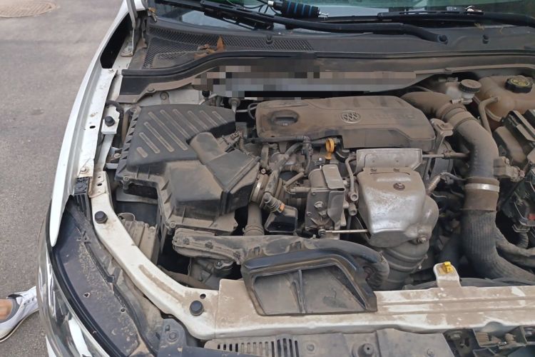 Used Buick Excelle GX 2019 18T Automatic Connected Flagship Version China VI Standard Engine Bay Right