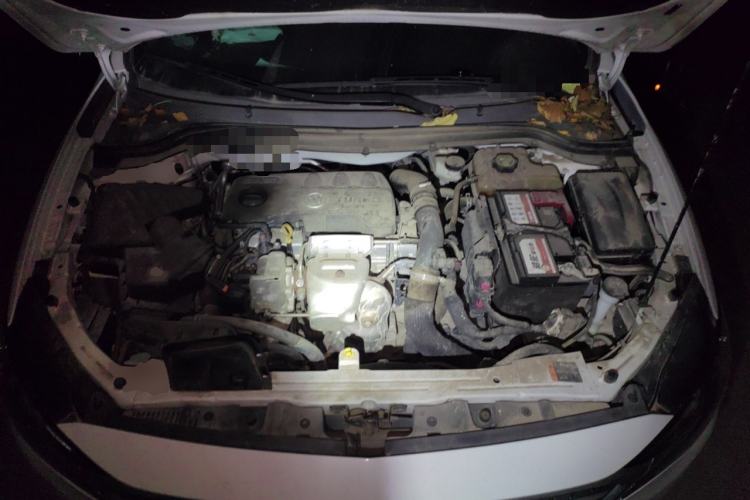 Used Buick Excelle GX 2019 18T Automatic Connected Elite Model China VI Standard Engine Bay